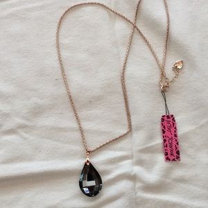 Betsey Johnson grey teardrop charm necklace